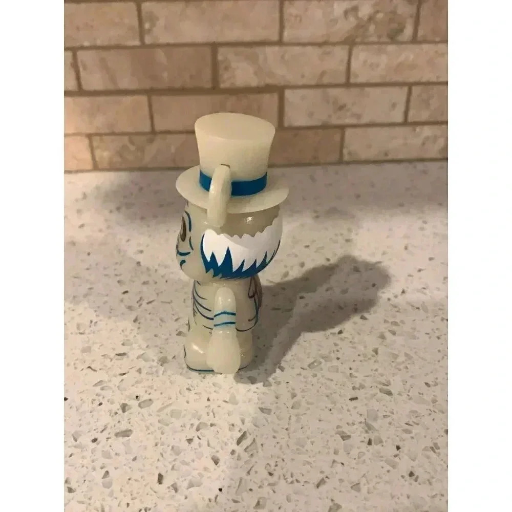Signed DISNEY VINYLMATION 3" HAUNTED MANSION SERIES 1 HATBOX GHOST bt - Picture 4 of 7